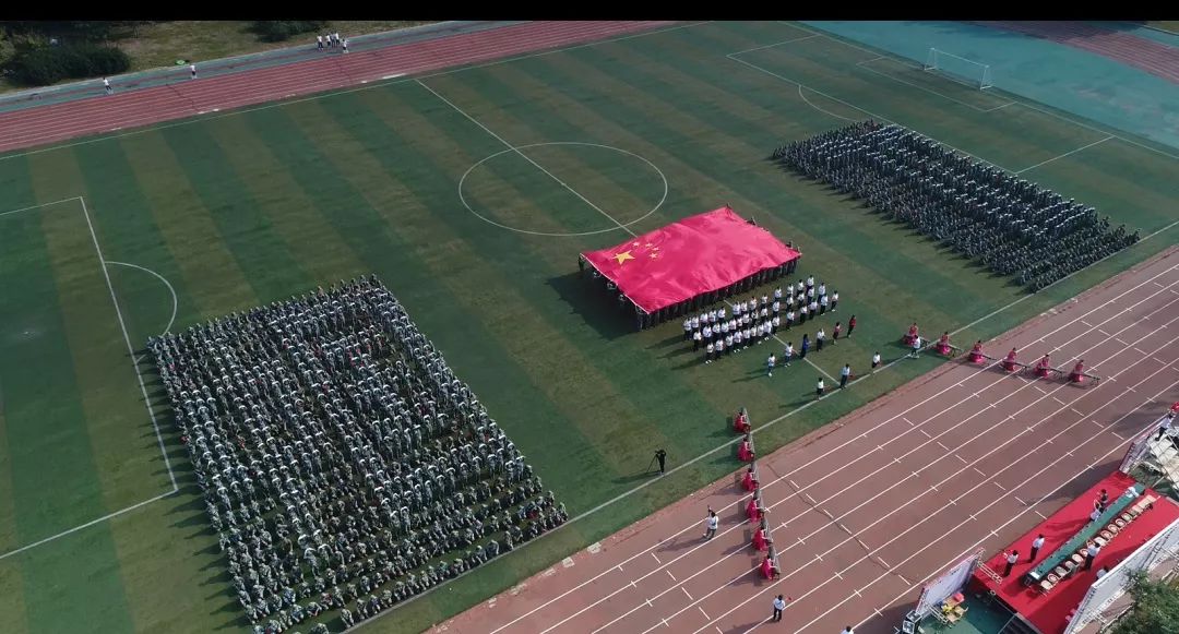 98662ff04f7b4b7f8376f7ebd015bb21.jpg 98662ff04f7b4b7f8376f7ebd015bb21.jpg